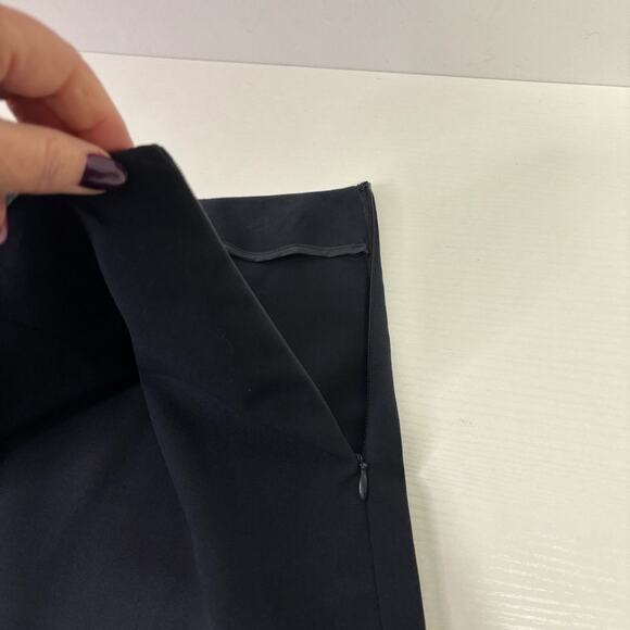 Dressbarn Black Knee-Length A-Line Pleated Hem with Bow Skirt Size 10 KK0706 - Picture 8 of 8